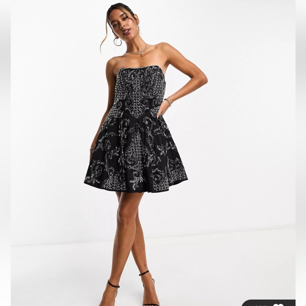 ASOS DESIGN embellished bandeau mini dress in black sequin pearl strapless US 10 - Picture 2 of 13